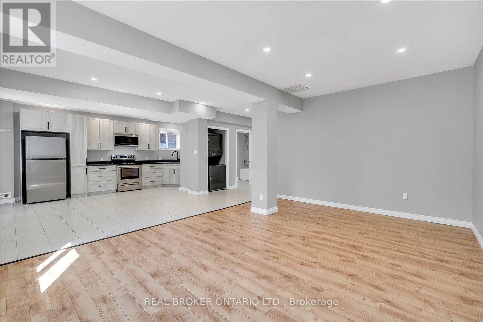 Lower - 99 Langlaw Drive, Cambridge, Ontario  N1P 1J1 - Photo 7 - X12452926