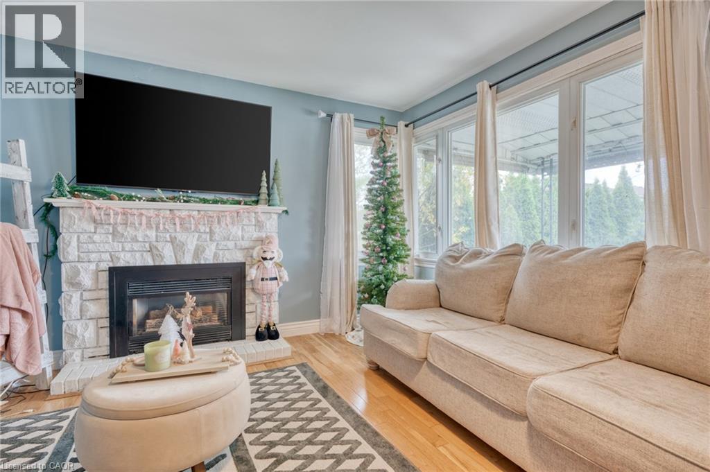 99 East 36th Street, Hamilton, Ontario  L8V 3Z2 - Photo 13 - 40777737