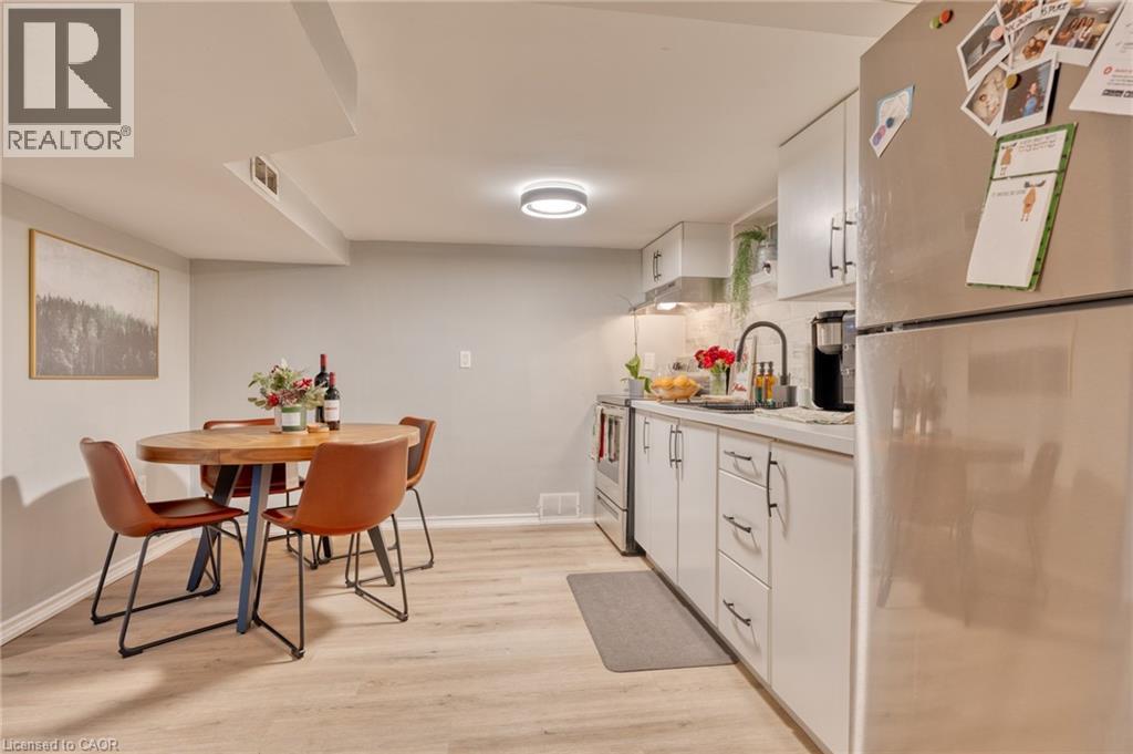 99 East 36th Street, Hamilton, Ontario  L8V 3Z2 - Photo 22 - 40777737