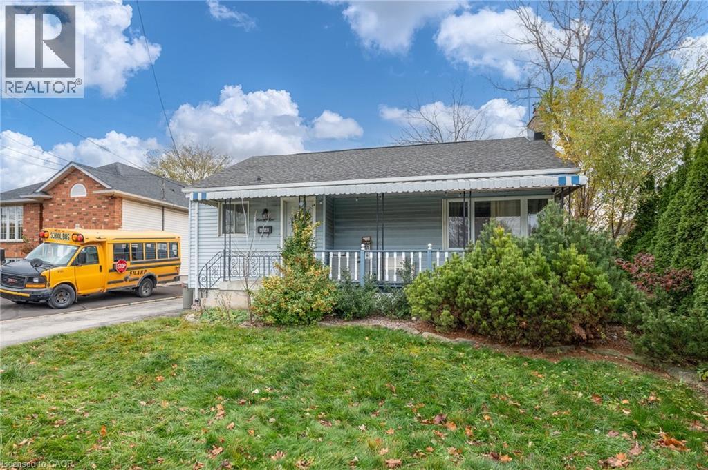 99 East 36th Street, Hamilton, Ontario  L8V 3Z2 - Photo 4 - 40777737