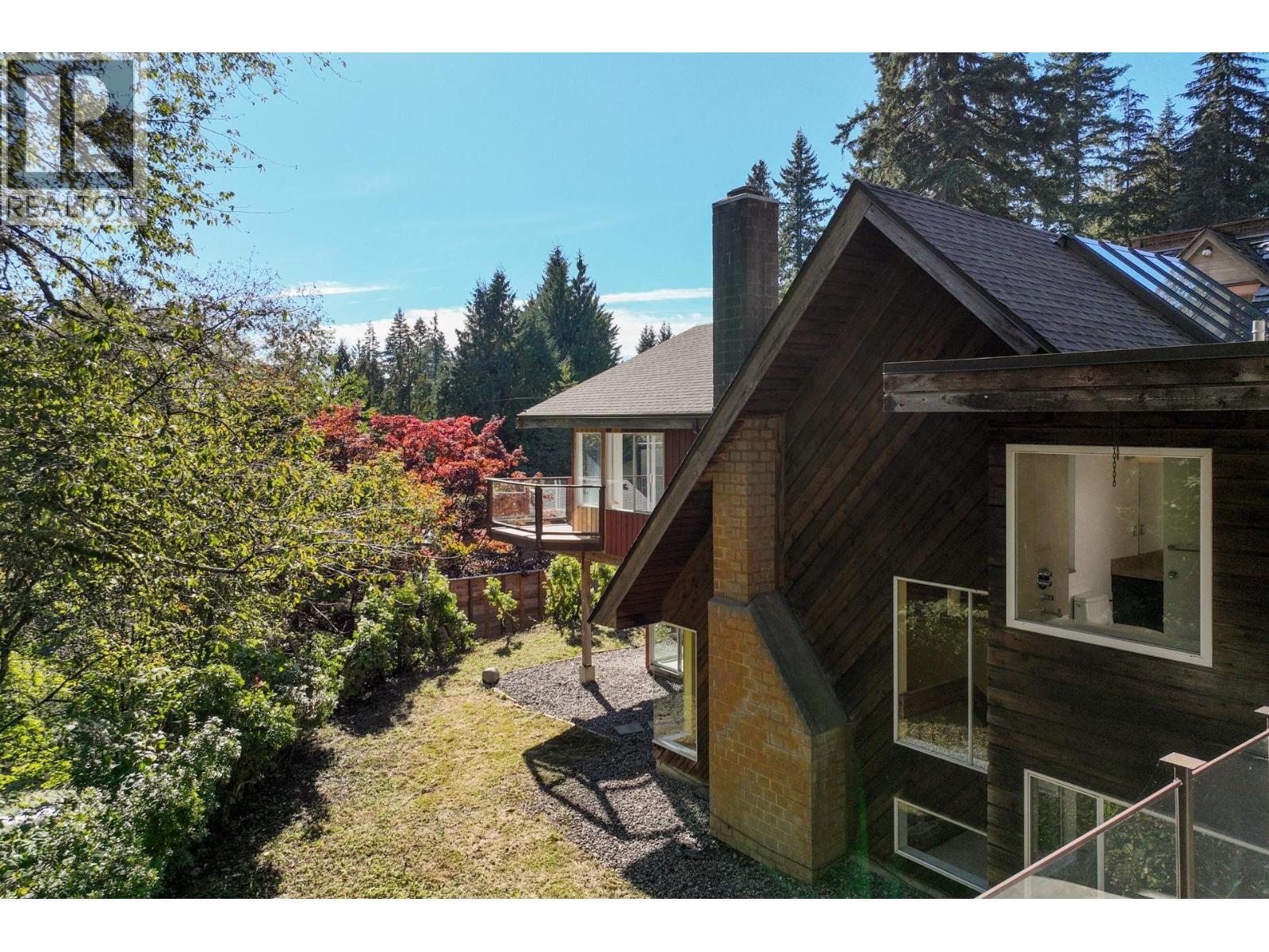 1491 DEMPSEY ROAD, North Vancouver, British Columbia