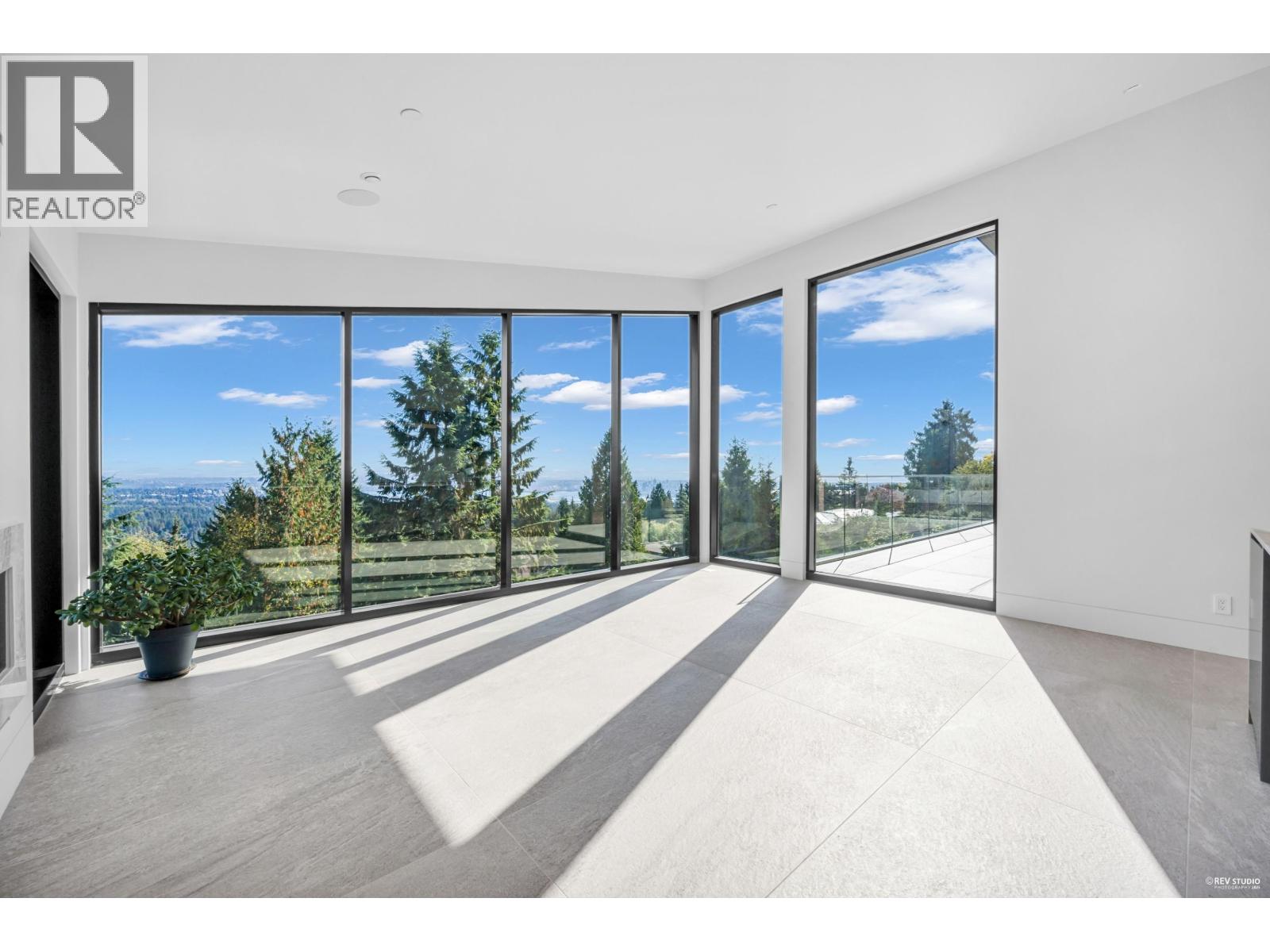 535 Craigmohr Drive, West Vancouver, British Columbia  V7S 1W8 - Photo 14 - R3056848