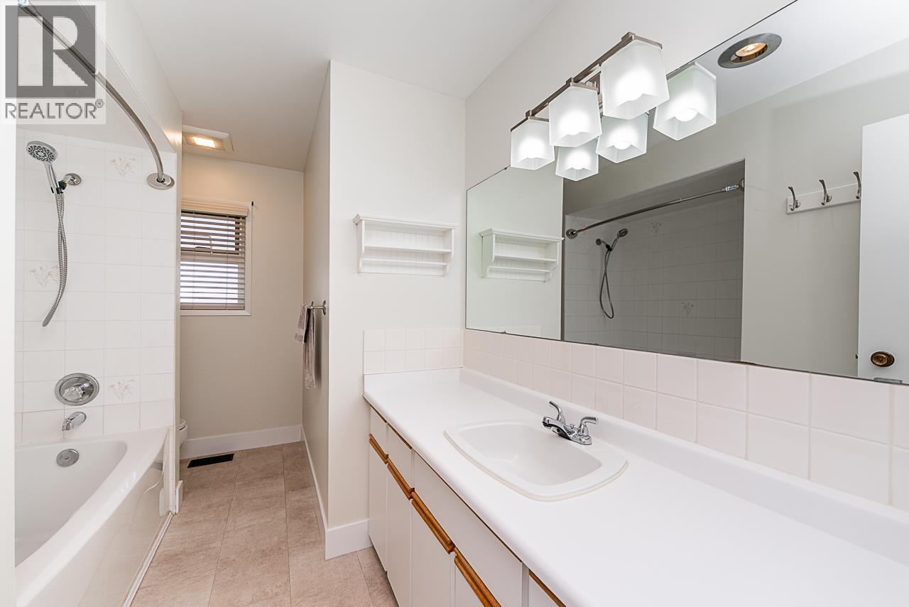 5225 Kincaid Street, Burnaby, British Columbia  V5G 1W1 - Photo 21 - R3056850