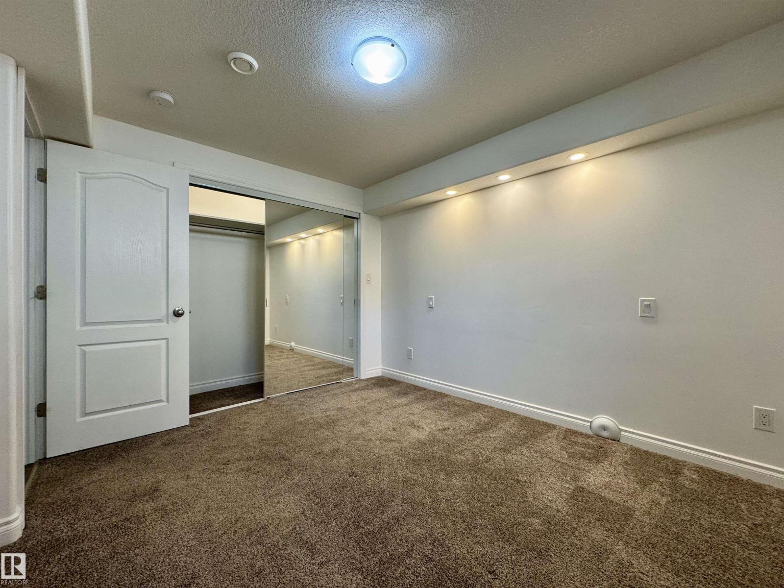 11306 89 St Nw, Edmonton, Alberta  T5B 3T6 - Photo 22 - E4455473