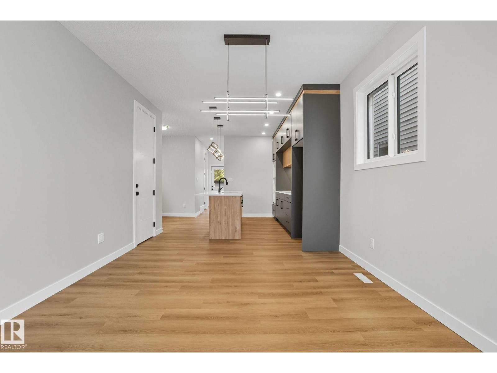 9009 153 St Nw, Edmonton, Alberta  T5R 1P4 - Photo 13 - E4461379