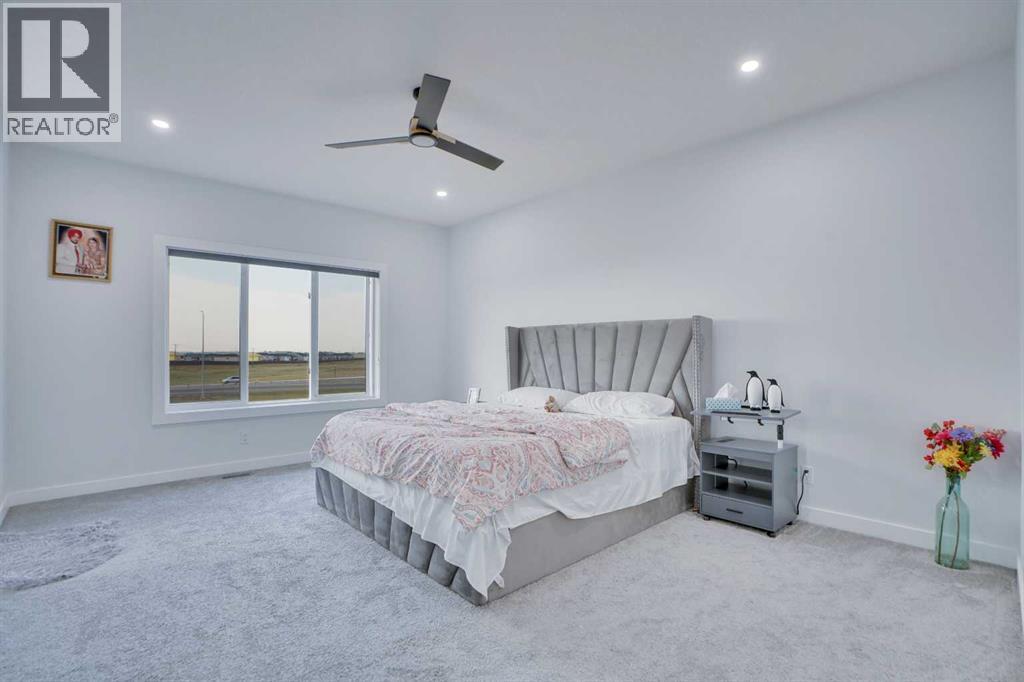 871 Corner Meadows Way Ne, Calgary, Alberta  T3N 1A8 - Photo 32 - A2263048