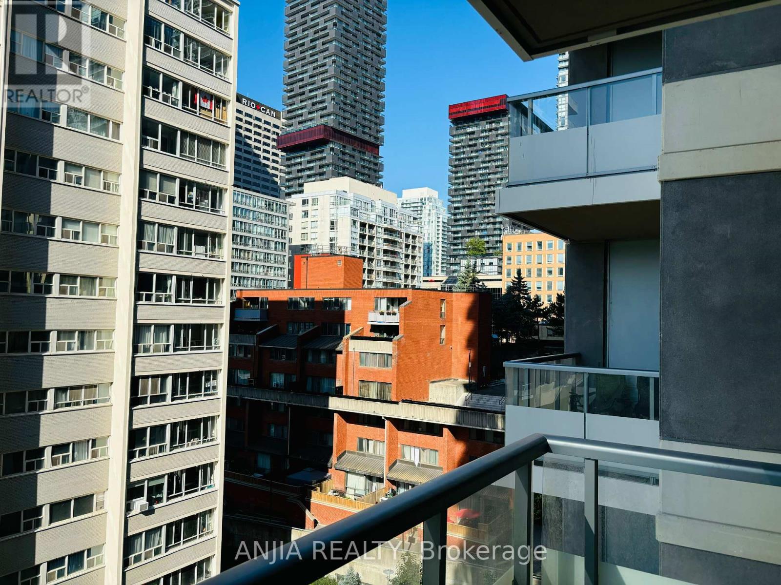 615 - 50 Dunfield Avenue, Toronto, Ontario  M4S 3A4 - Photo 8 - C12452945