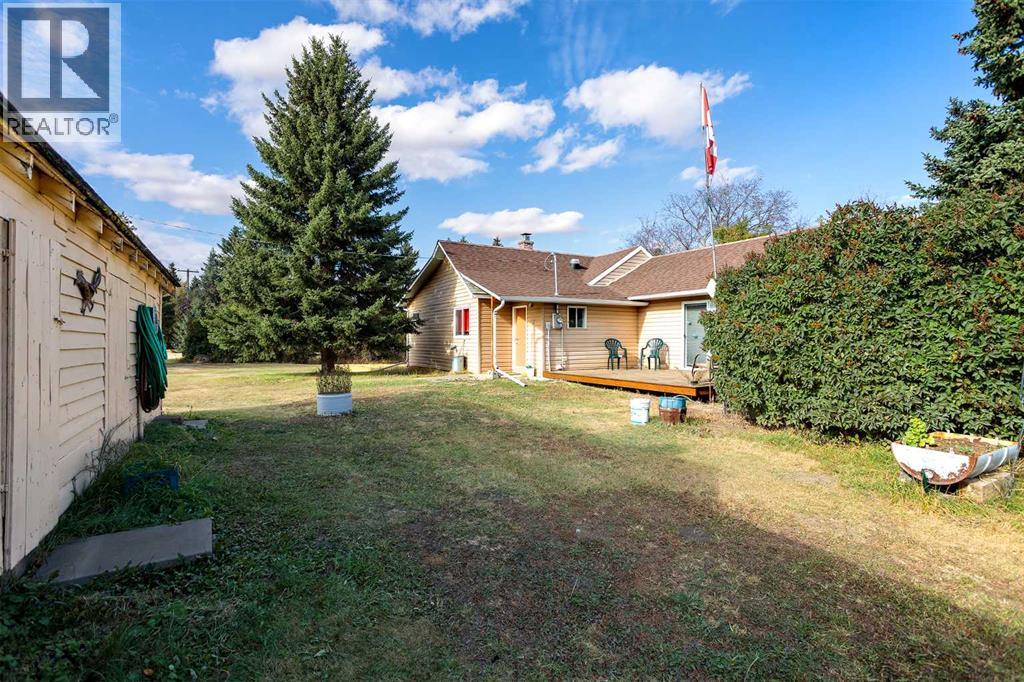 2 2nd Street E, Rosalind, Alberta  T0B 3Y0 - Photo 3 - A2263182