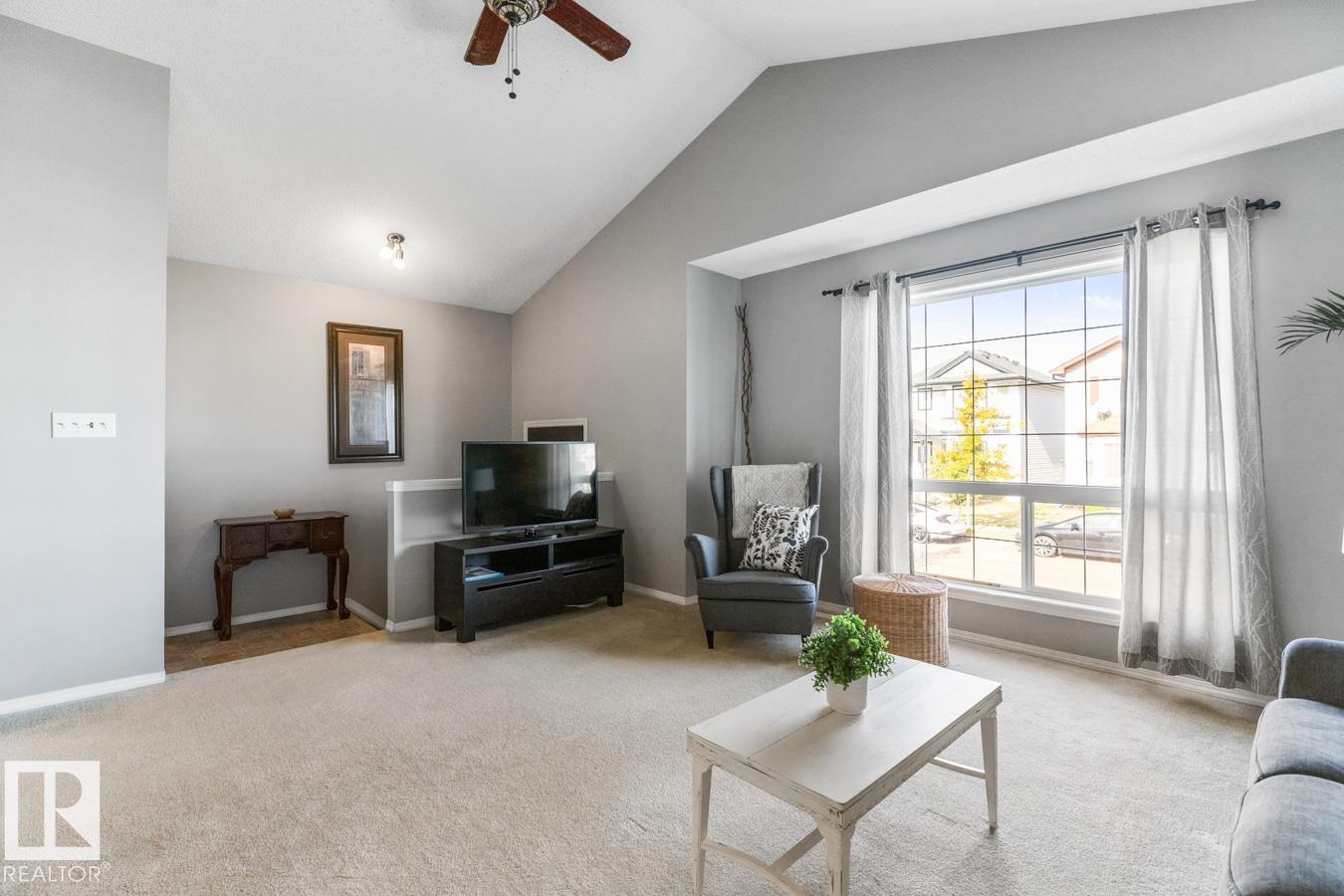 3027 32 Av Nw, Edmonton, Alberta  T6T 1X1 - Photo 4 - E4461073