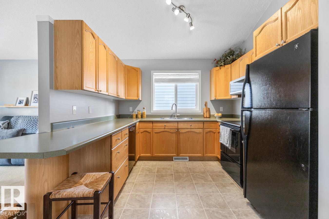 3027 32 Av Nw, Edmonton, Alberta  T6T 1X1 - Photo 7 - E4461073