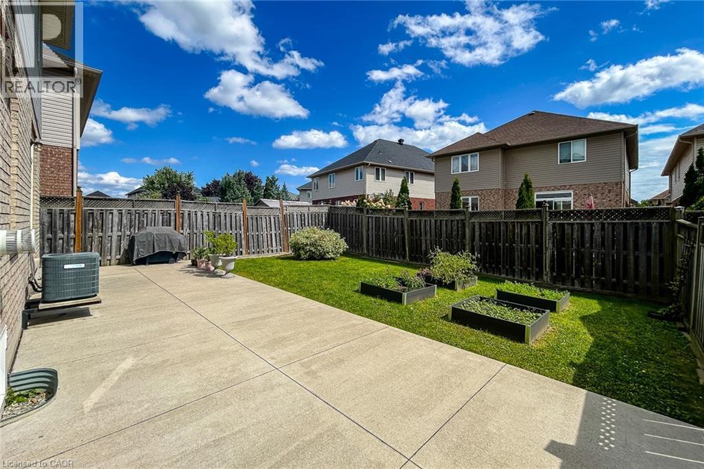 172 Lorenzo Drive, Hamilton, Ontario  L9A 0A2 - Photo 12 - 40767103