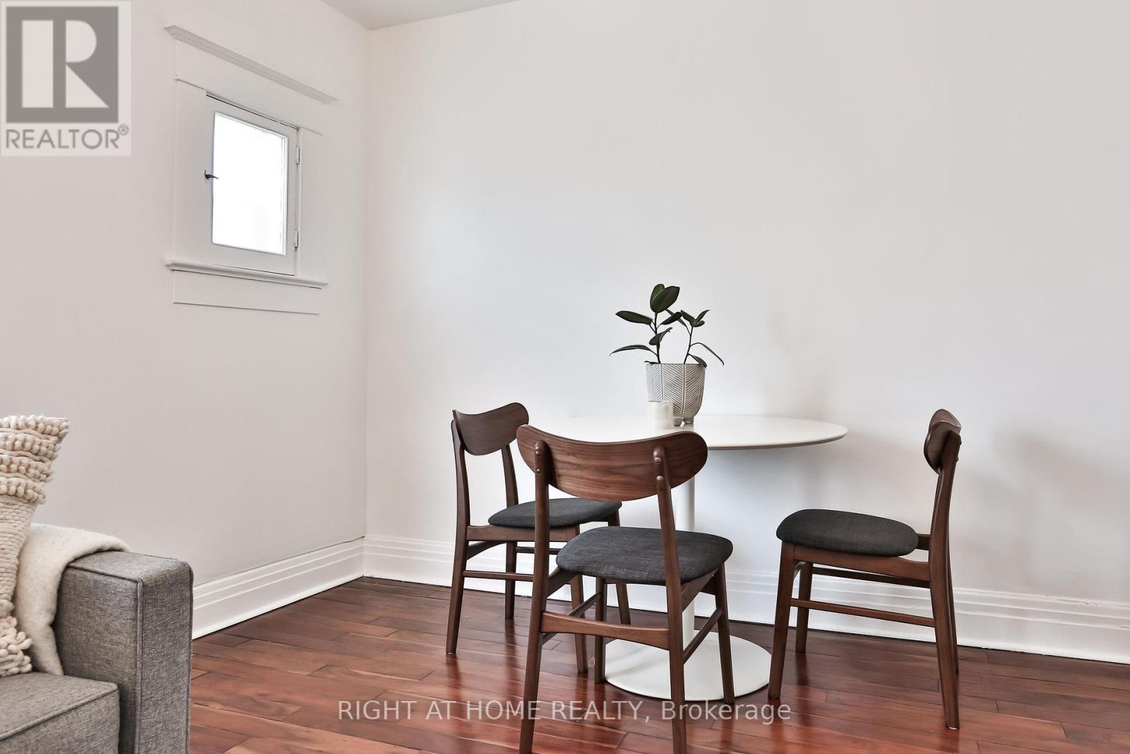 2 - 1365 Lansdowne Avenue, Toronto, Ontario  M6H 3Z9 - Photo 13 - W12438799