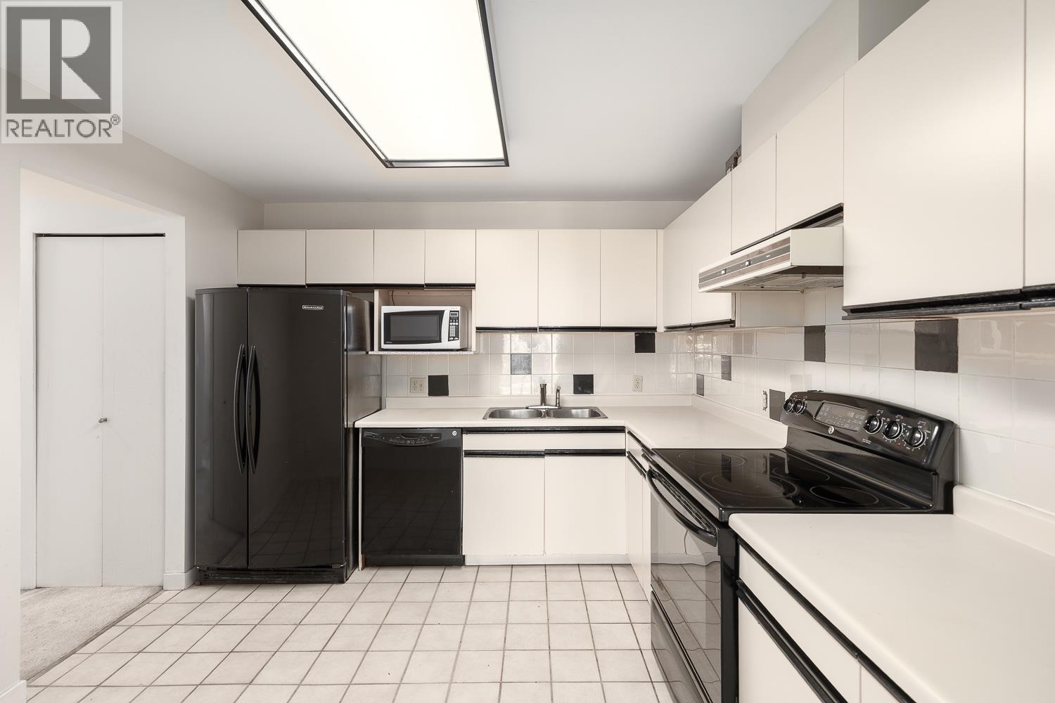601 518 Moberly Road, Vancouver, British Columbia  V5Z 4G3 - Photo 9 - R3054509