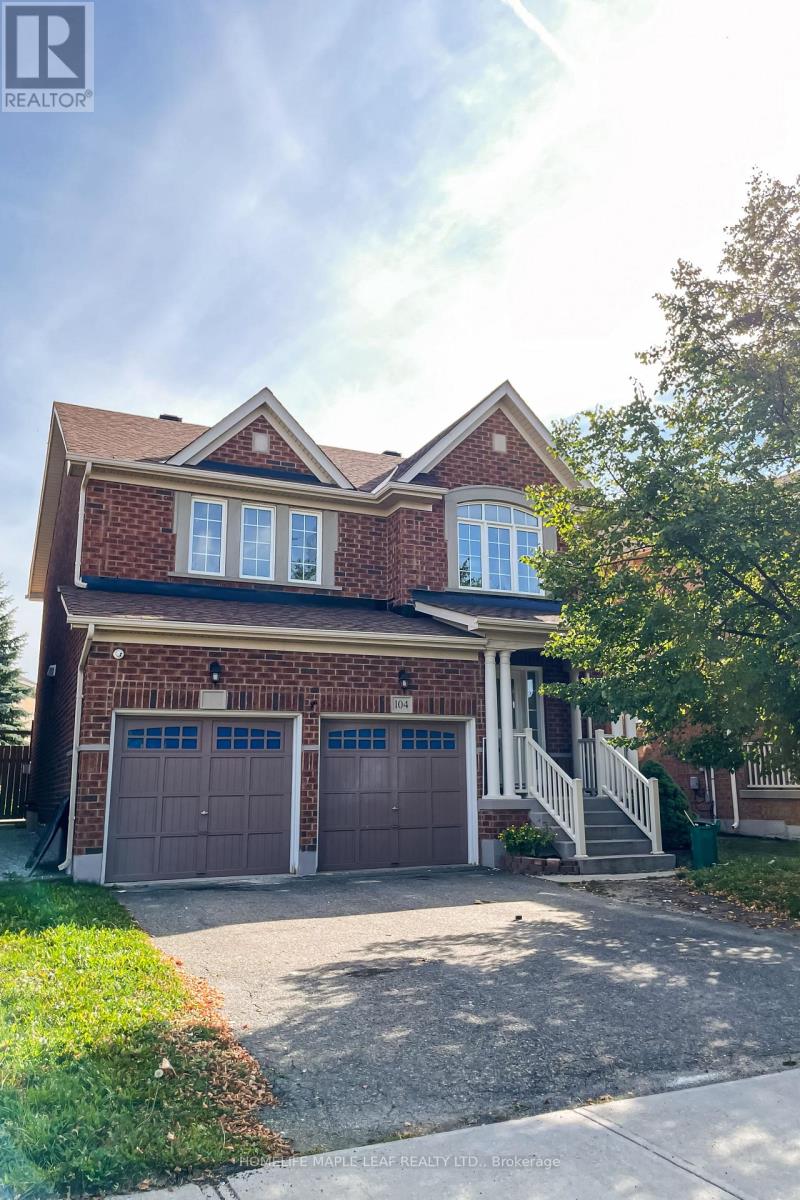 104 CROWN VICTORIA DRIVE, Brampton, Ontario