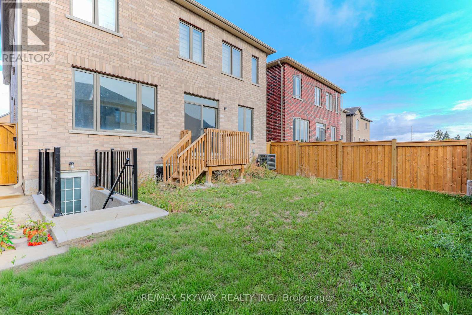 379 Valleyway Drive, Brampton, Ontario  L6X 5S7 - Photo 50 - W12452509