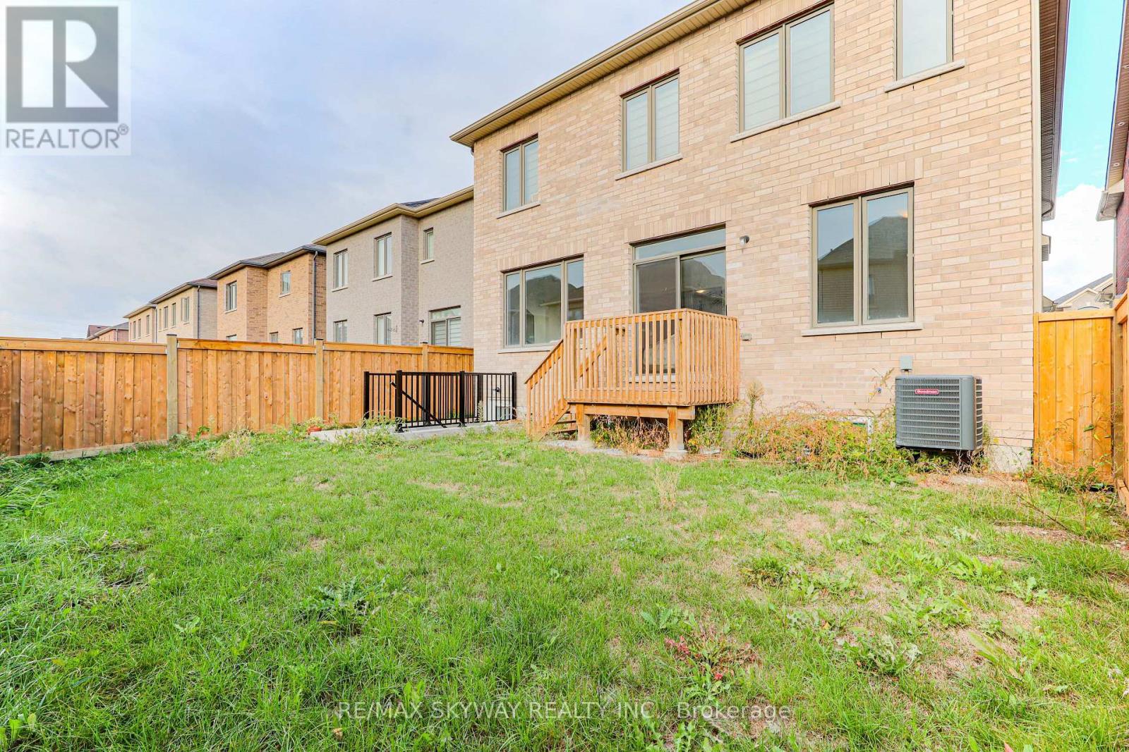 379 Valleyway Drive, Brampton, Ontario  L6X 5S7 - Photo 49 - W12452509