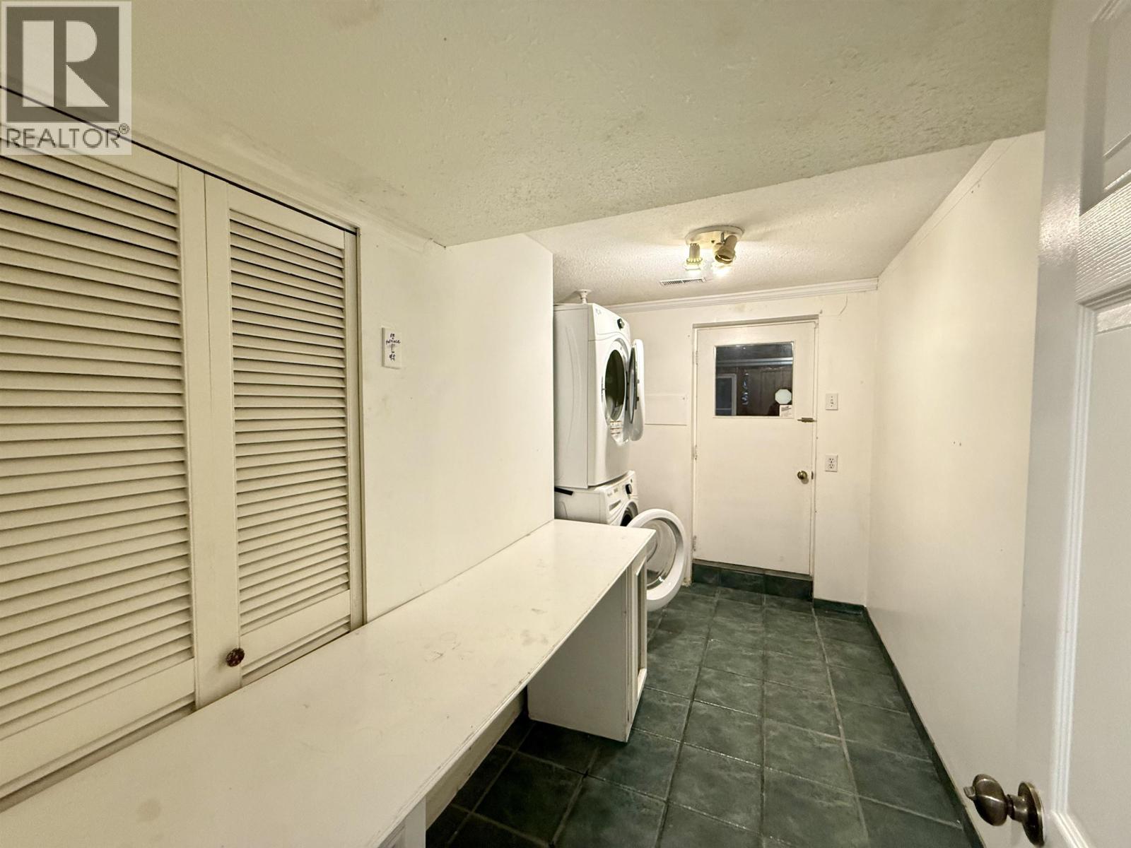 6525 Carnegie Street, Burnaby, British Columbia  V5B 1Y2 - Photo 19 - R3054329