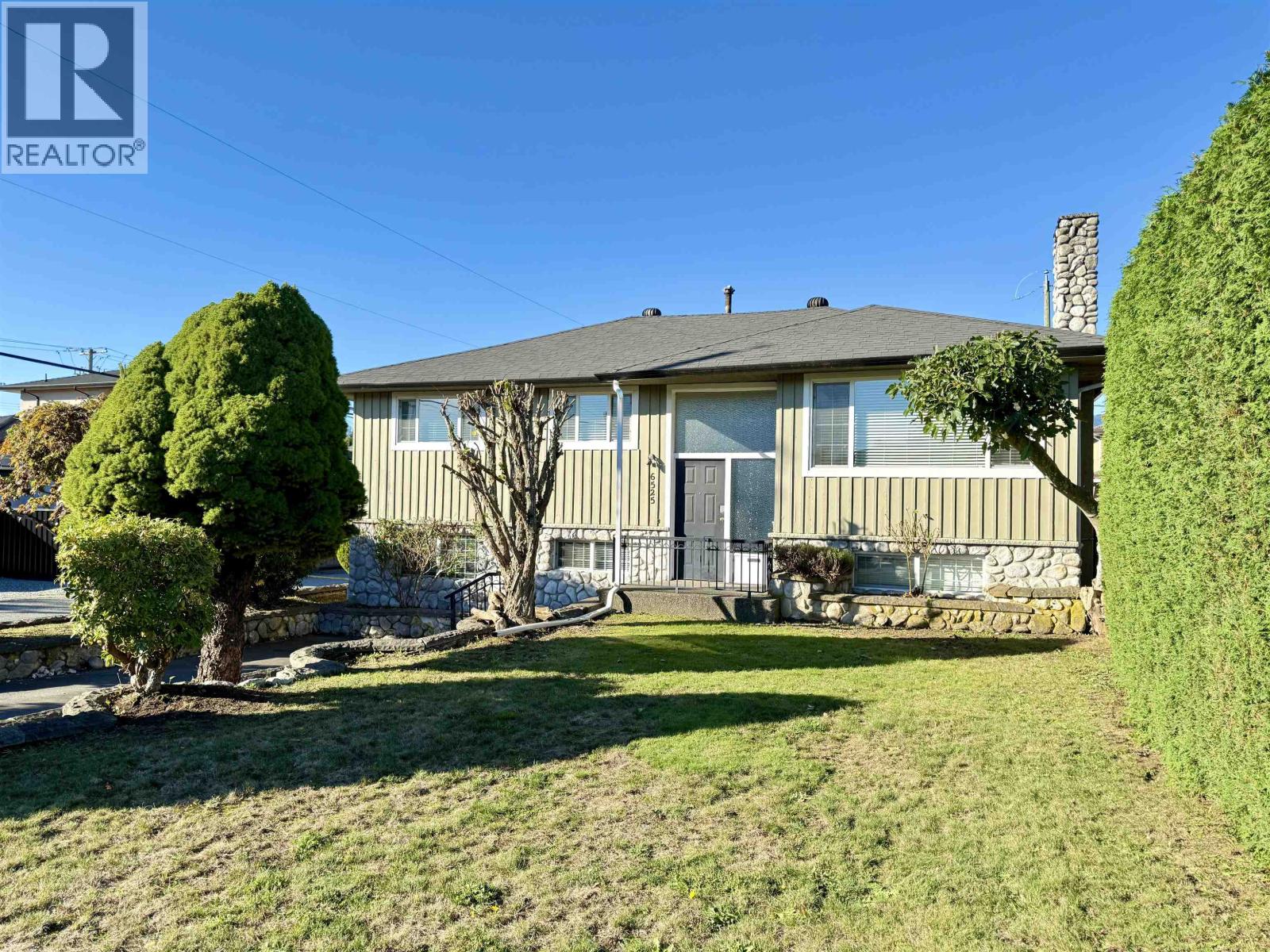 6525 CARNEGIE STREET, Burnaby, British Columbia