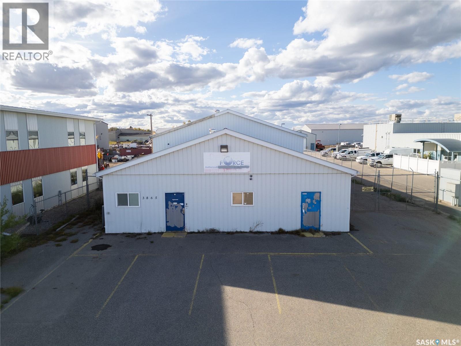 3865 5th AVENUE E, Prince Albert, Saskatchewan