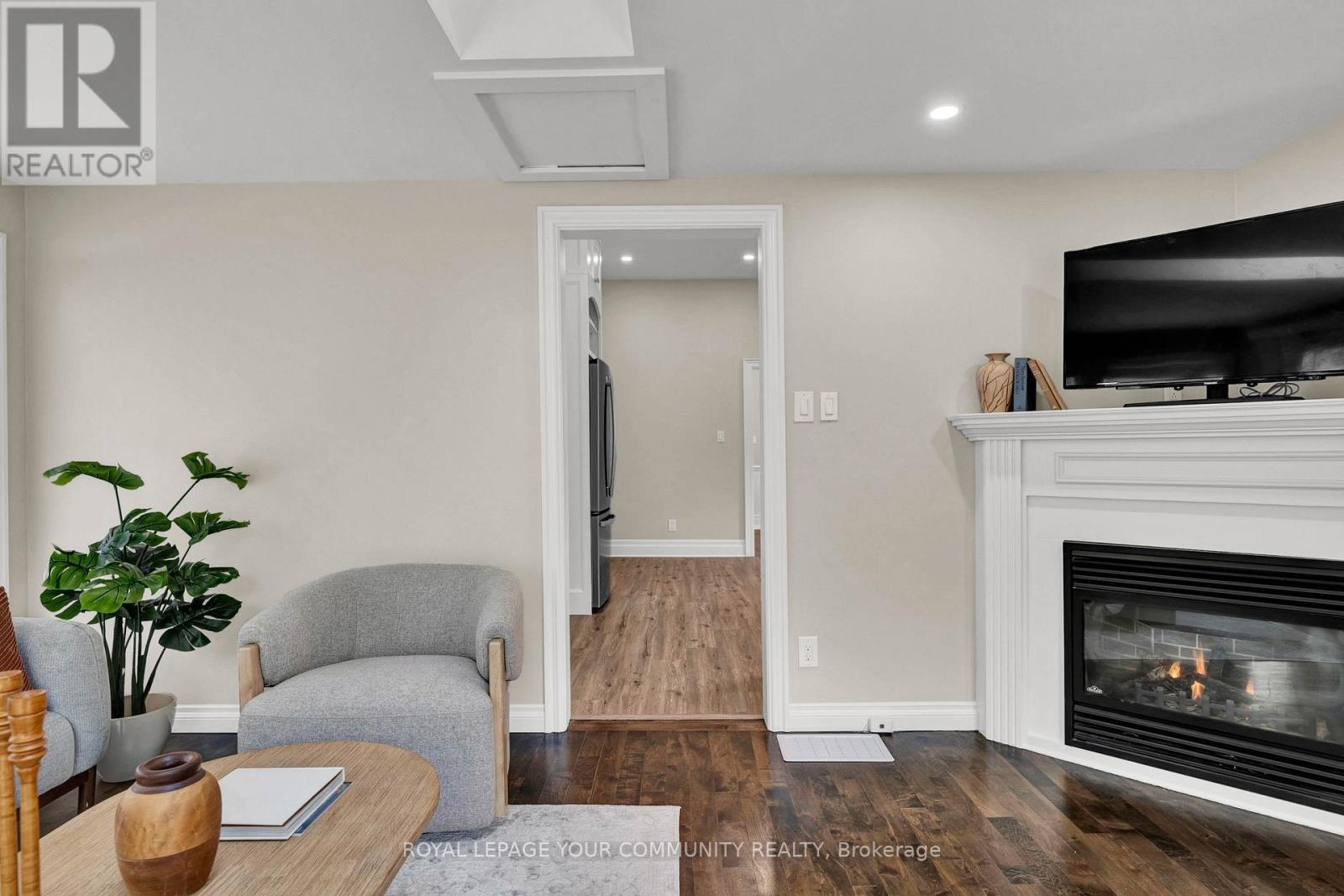 29 Wells Street, Aurora, Ontario  L4G 1S8 - Photo 16 - N12452940