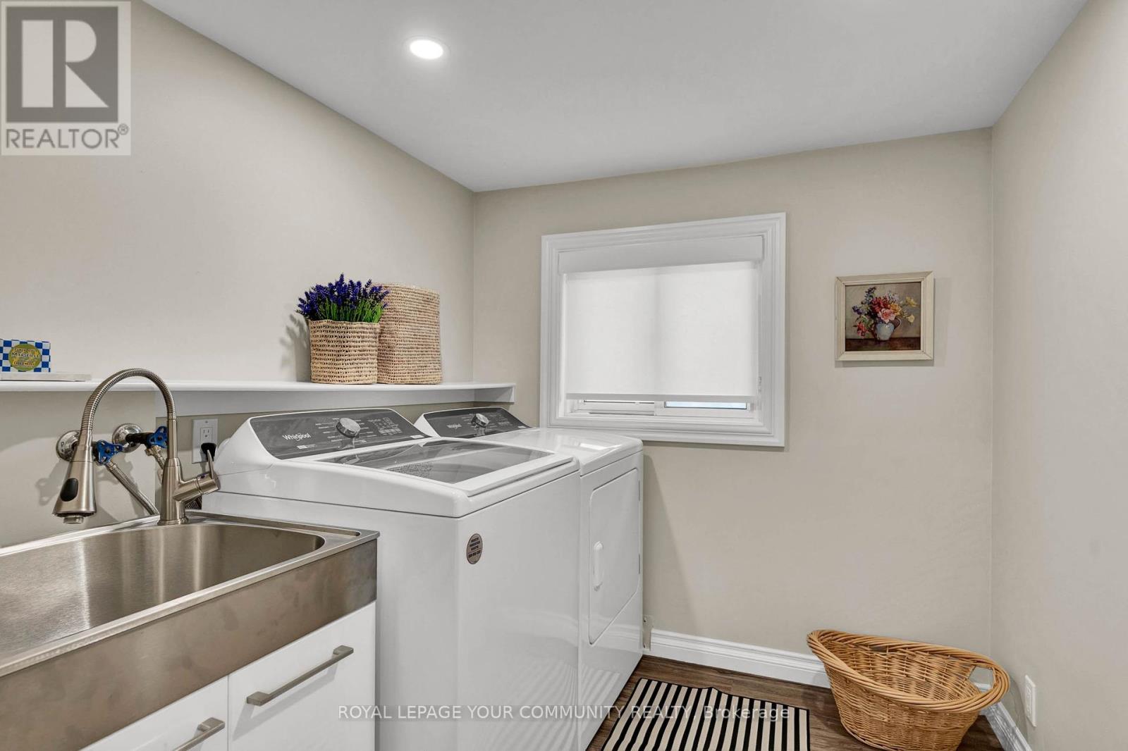 29 Wells Street, Aurora, Ontario  L4G 1S8 - Photo 19 - N12452940