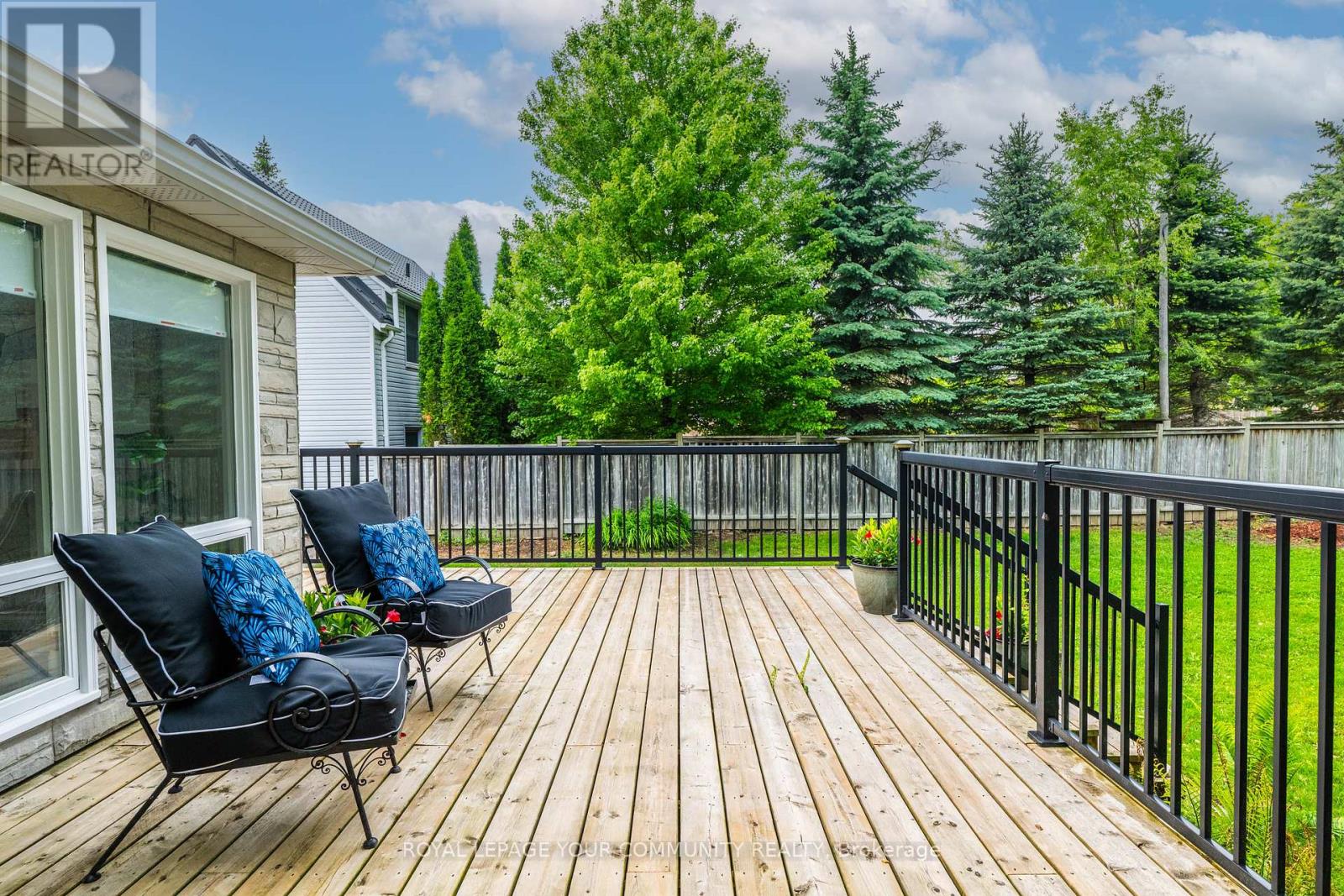 29 Wells Street, Aurora, Ontario  L4G 1S8 - Photo 20 - N12452940