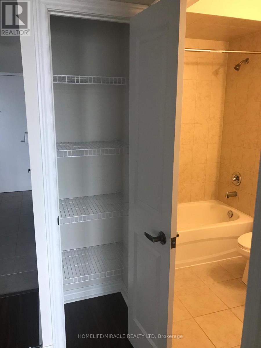 405 - 7325 Markham Road, Markham, Ontario  L3S 0C9 - Photo 11 - N12452963