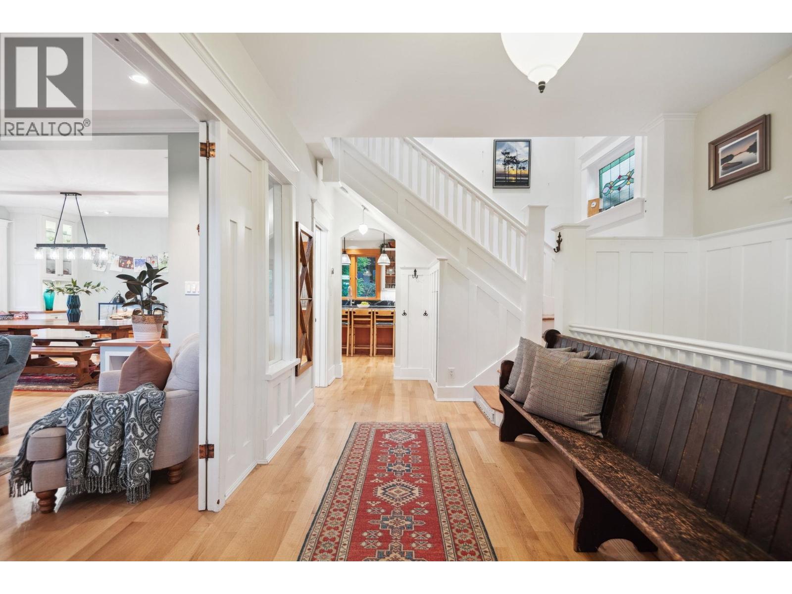 346 E 5th Street, North Vancouver, British Columbia  V7L 1L9 - Photo 19 - R3042596