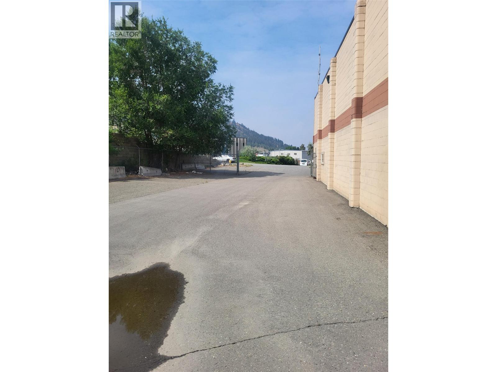 911 Laval Crescent, Kamloops, British Columbia  V2C 5P4 - Photo 8 - 10364067