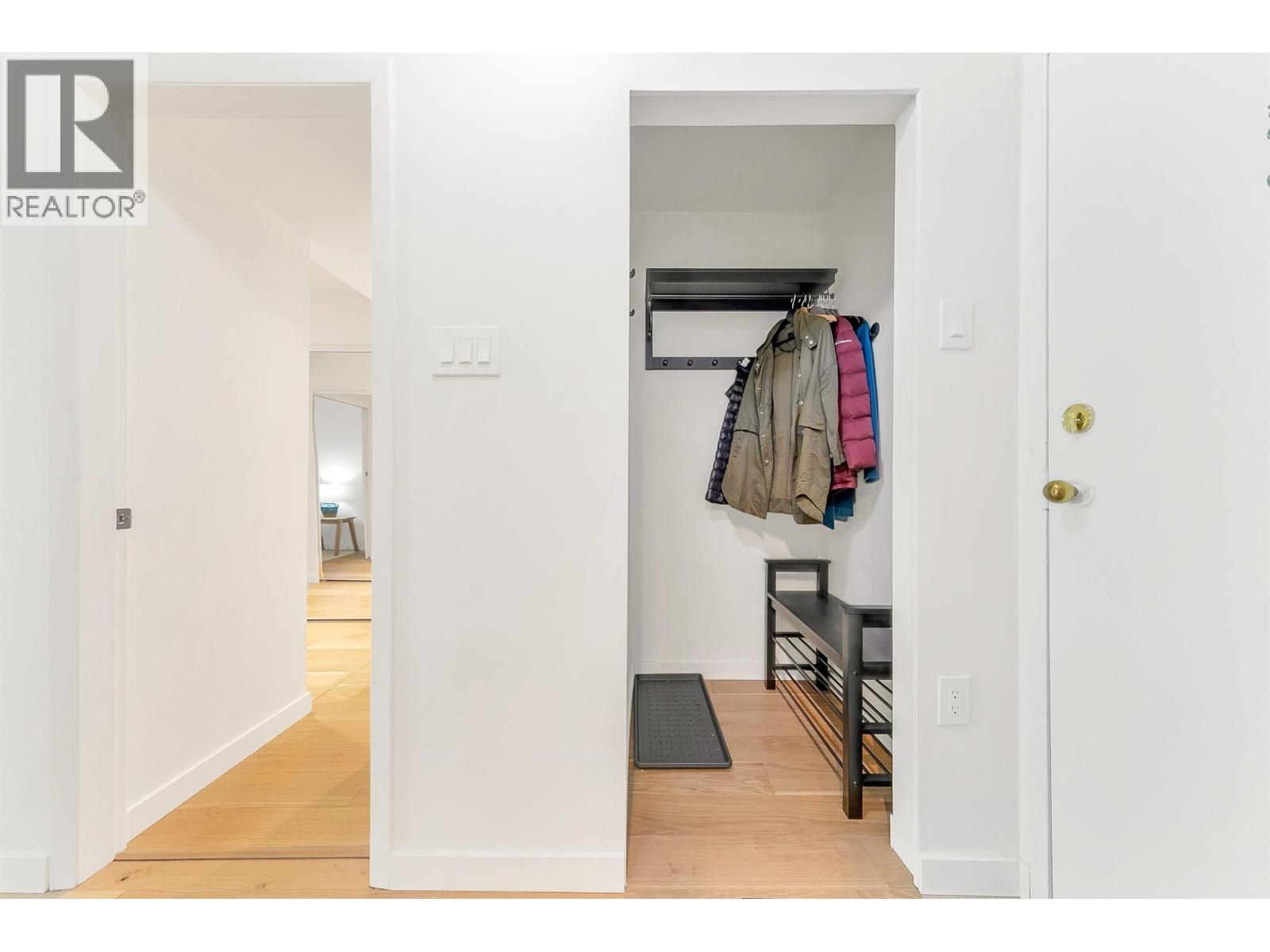 208 2119 Bellevue Avenue, West Vancouver, British Columbia  V7V 1C2 - Photo 24 - R3053929