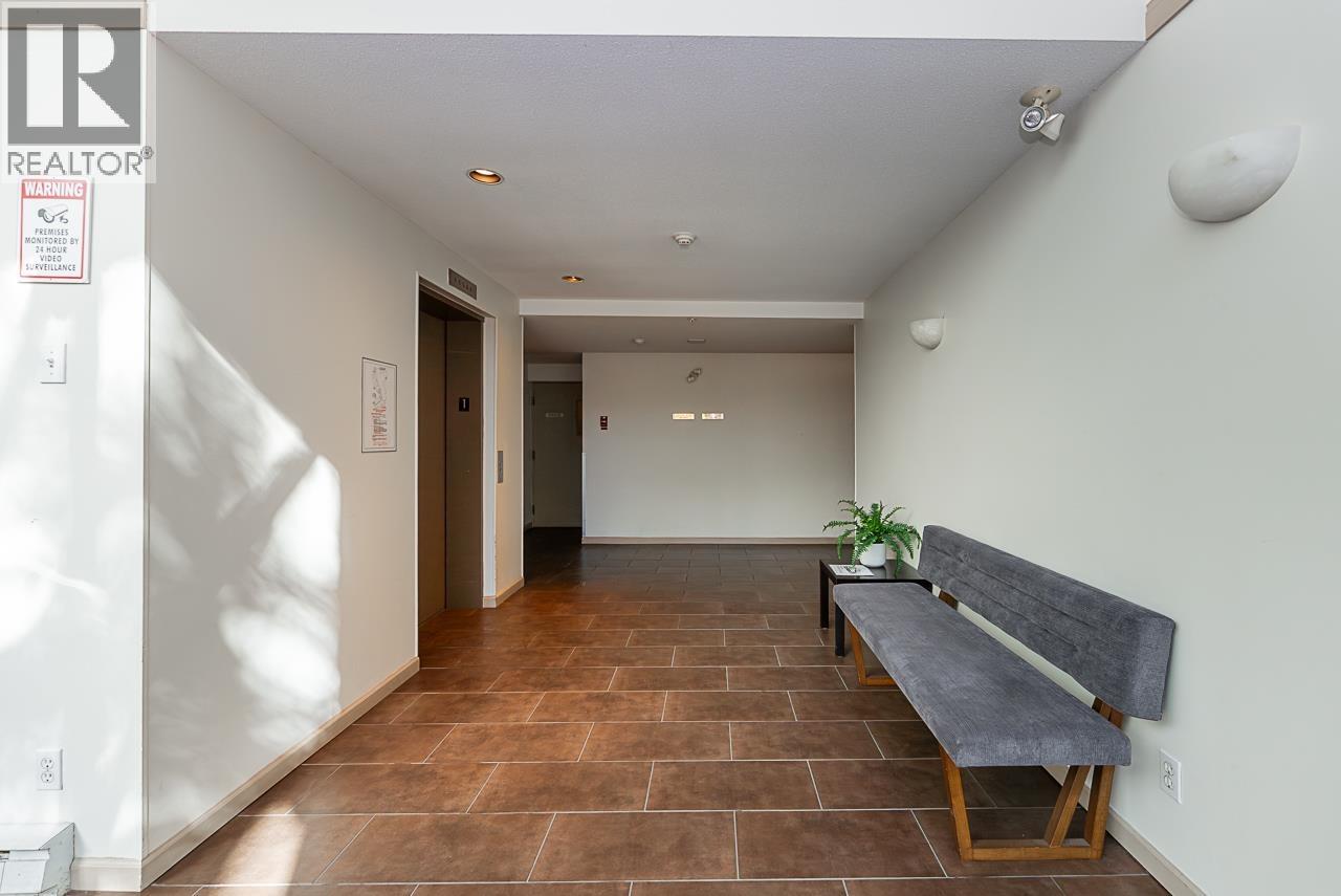 217 7139 18th Avenue, Burnaby, British Columbia  V3N 4Z3 - Photo 6 - R3056778