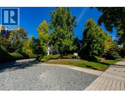 217 7139 18th Avenue, Burnaby, Ca