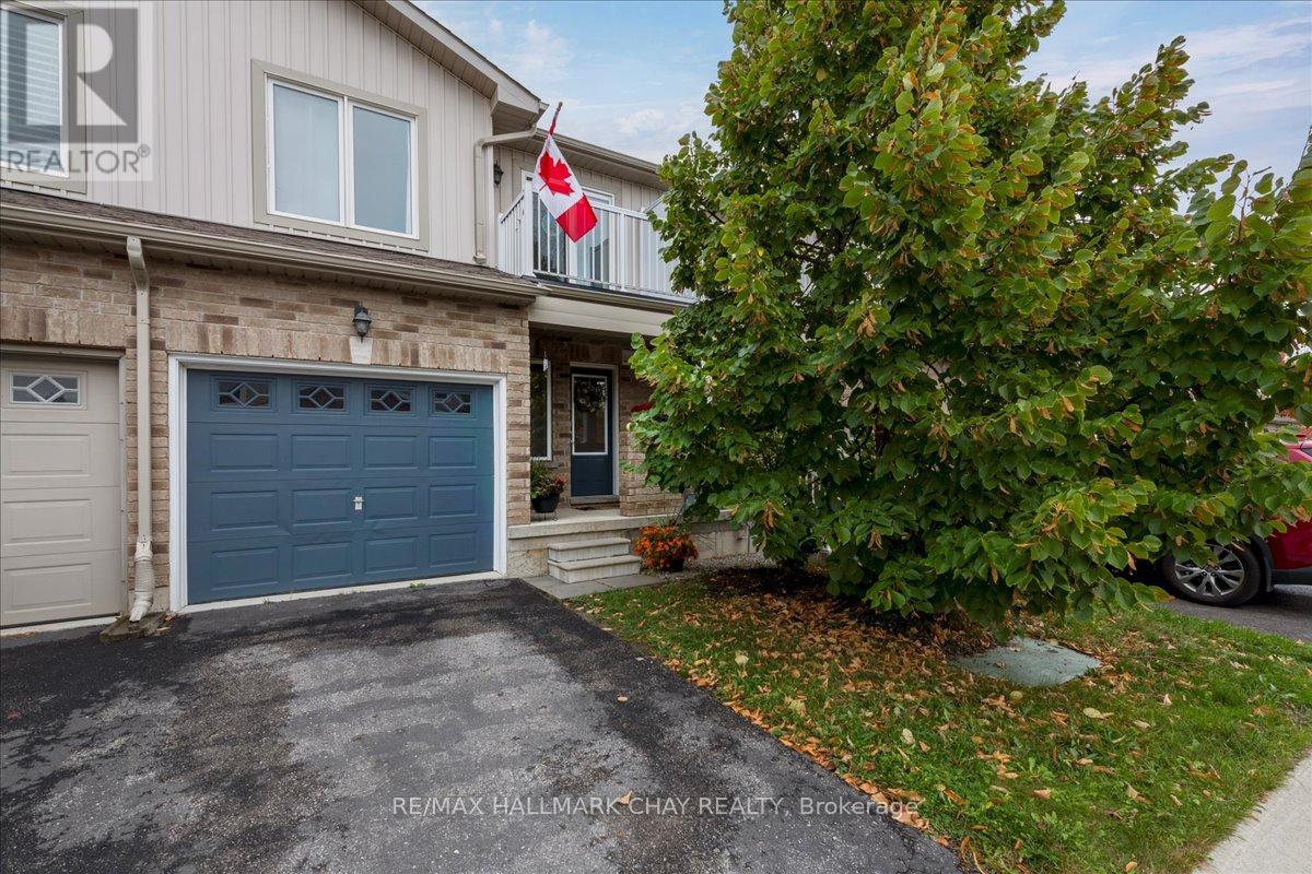 7 - 90 SOVEREIGNS GATE, Barrie, Ontario