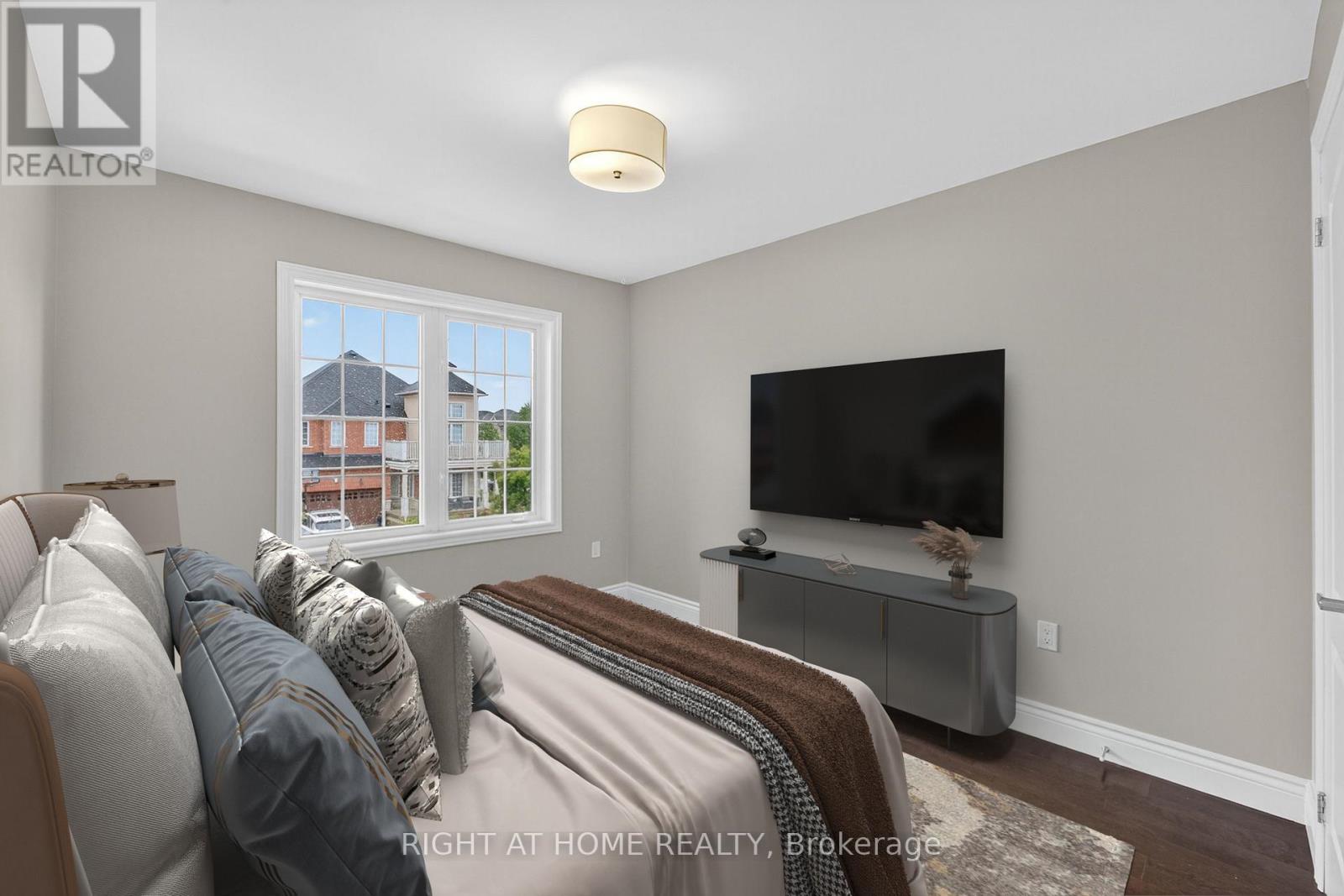 155 Springstead Avenue, Hamilton, Ontario  L8E 6E7 - Photo 27 - X12451727