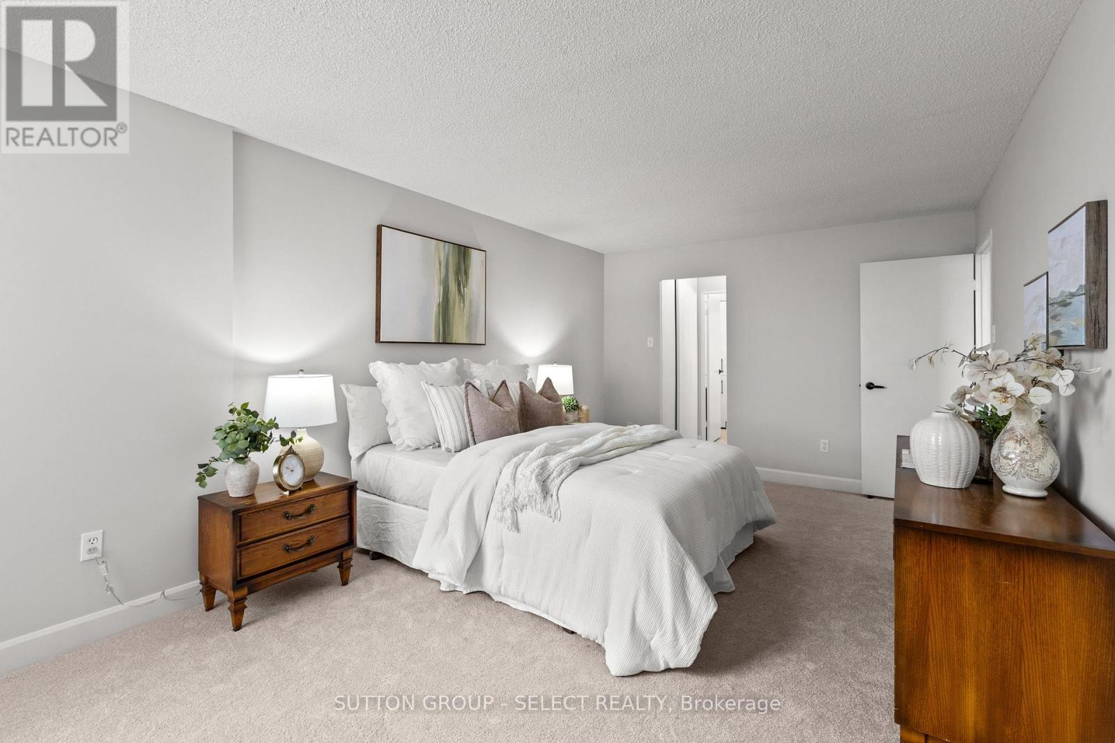 S01702 - 380 King Street, London East, Ontario  N6B 3L6 - Photo 24 - X12452995