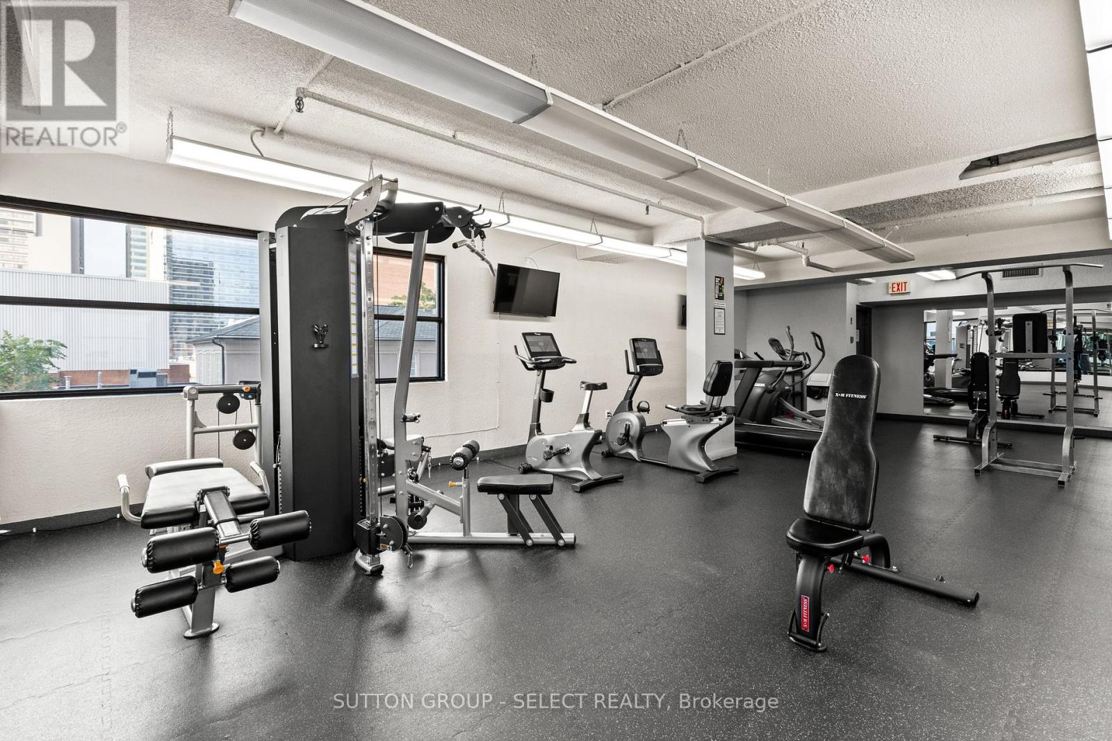 S01702 - 380 King Street, London East, Ontario  N6B 3L6 - Photo 31 - X12452995