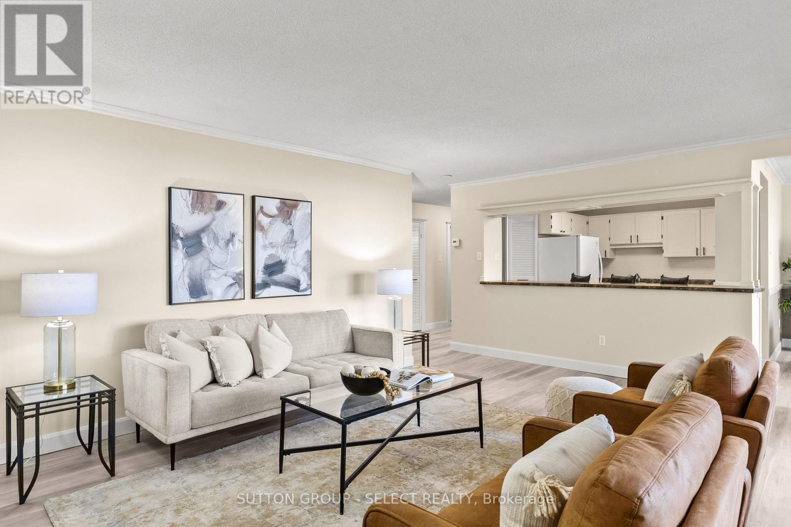 S01702 - 380 King Street, London East, Ontario  N6B 3L6 - Photo 6 - X12452995