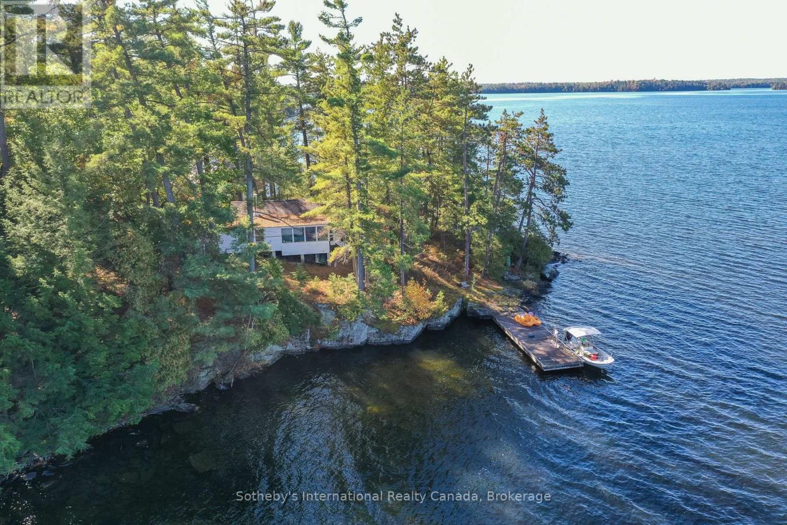 1326 BROWNING ISLAND, Bracebridge, Ontario