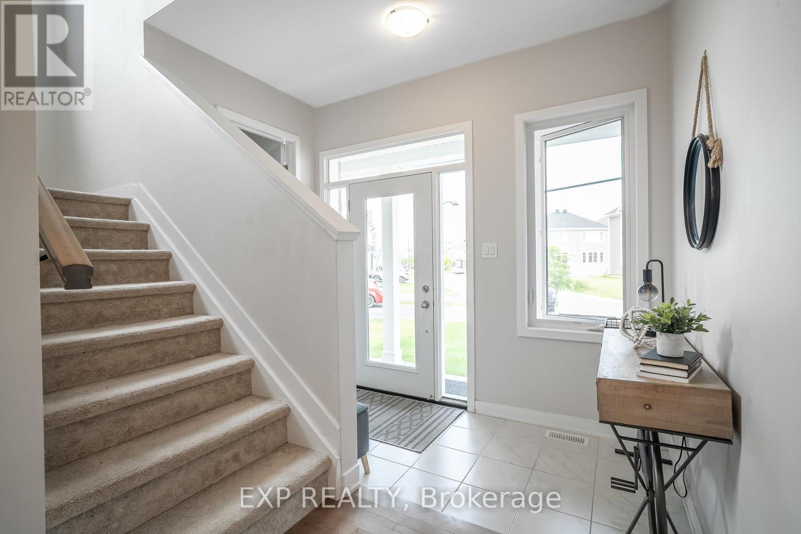 234 Pursuit Terrace, Ottawa, Ontario  K0A 2Z0 - Photo 2 - X12452973