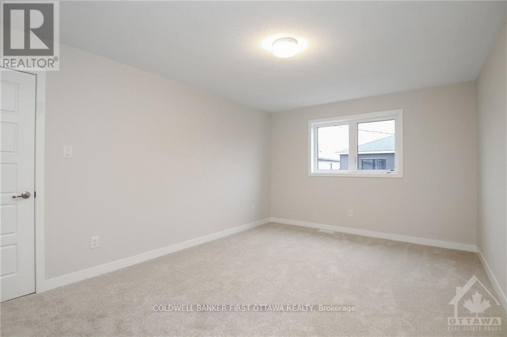 71 Kindred Row, Ottawa, Ontario  K2S 2Z6 - Photo 19 - X12453035