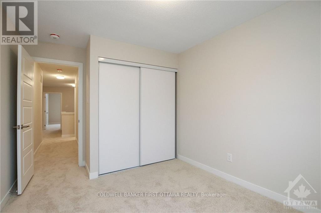 71 Kindred Row, Ottawa, Ontario  K2S 2Z6 - Photo 23 - X12453035