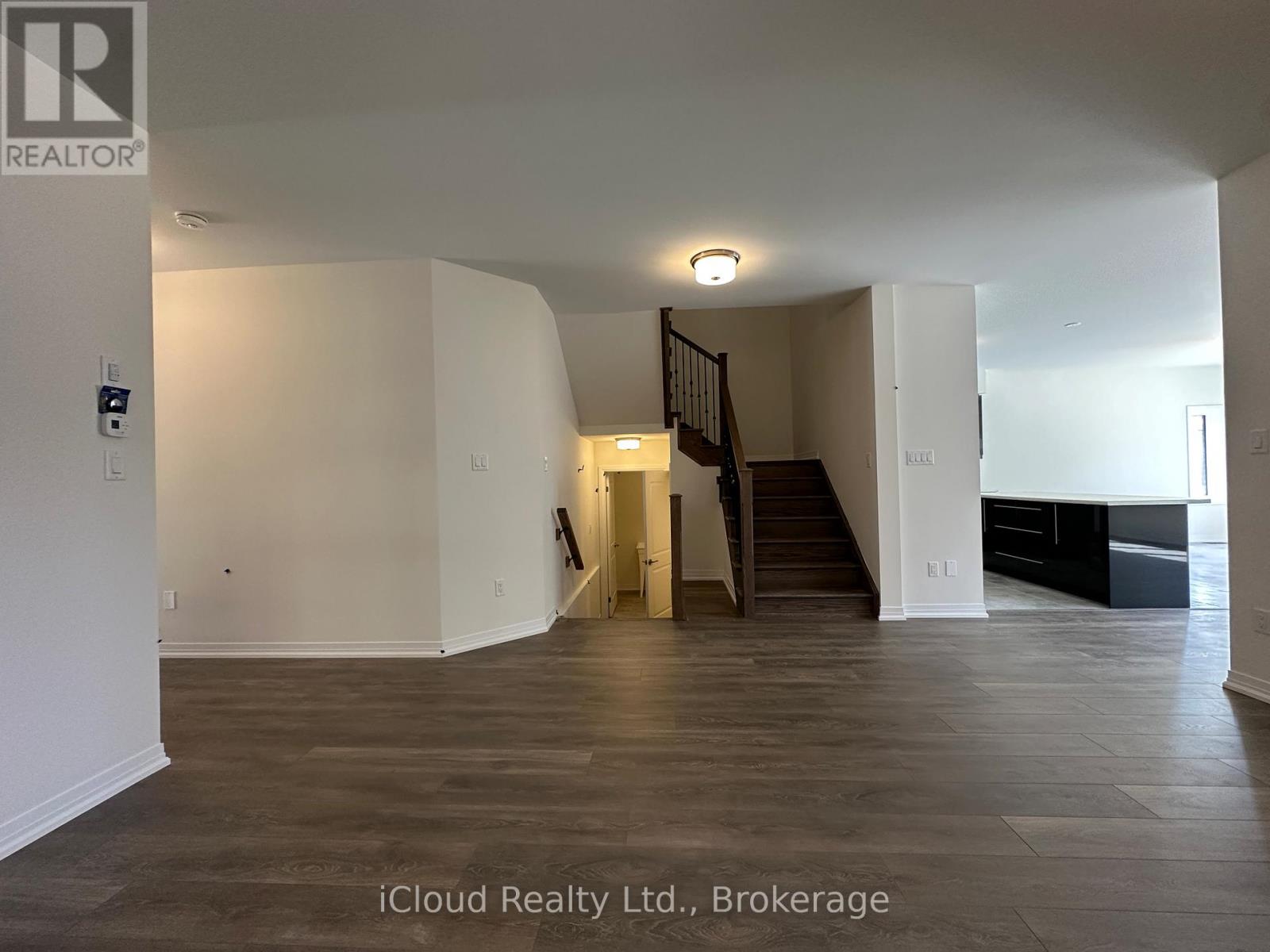 77 Mckernan Avenue, Brantford, Ontario  N3V 0C1 - Photo 13 - X12452966