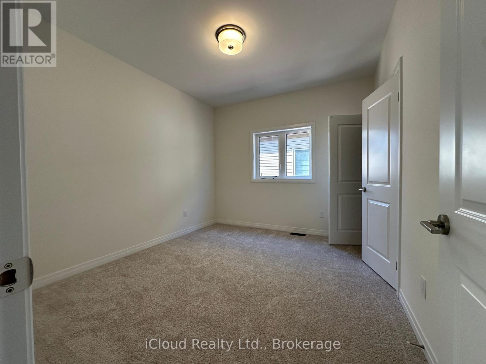 77 Mckernan Avenue, Brantford, Ontario  N3V 0C1 - Photo 32 - X12452966