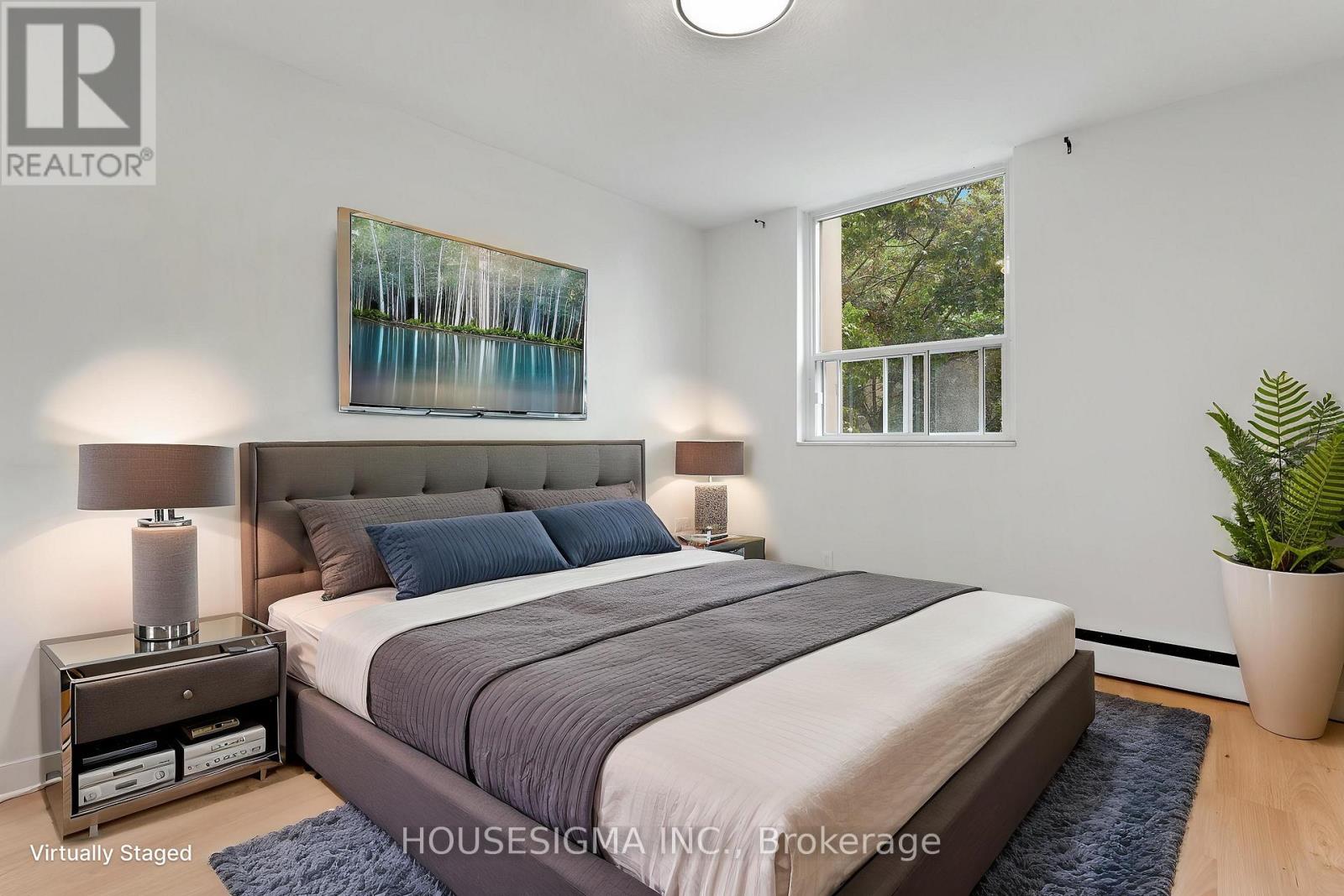 305 - 6400 Huggins Street, Niagara Falls, Ontario  L2J 3G5 - Photo 14 - X12452970