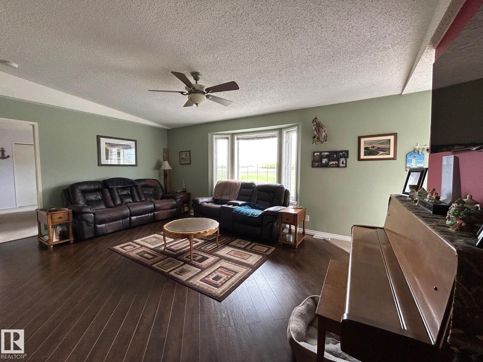 61101 Rge Rd 261, Rural Westlock County, Alberta  T7P 2P4 - Photo 12 - E4455796