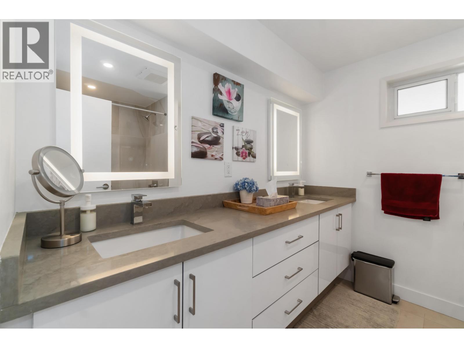 637 Alpine Court, North Vancouver, British Columbia  V7R 2L7 - Photo 18 - R3056813