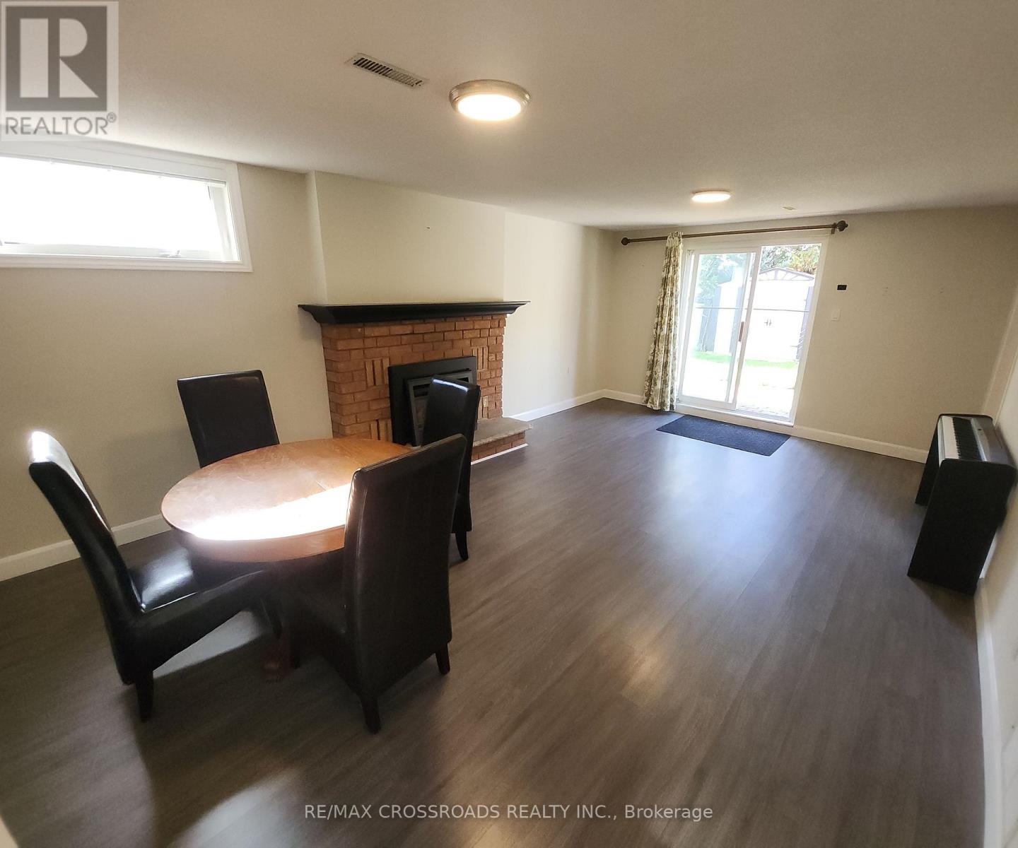 304 ORSI AVENUE, Bradford West Gwillimbury, Ontario