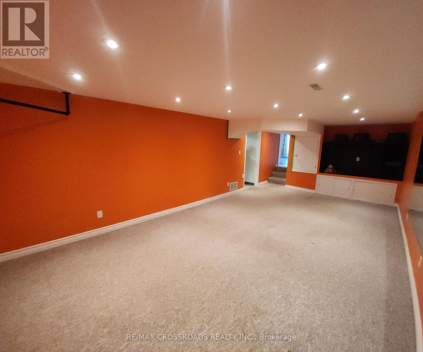 304 Orsi Avenue, Bradford West Gwillimbury, Ontario  L3Z 1B7 - Photo 16 - N12290382