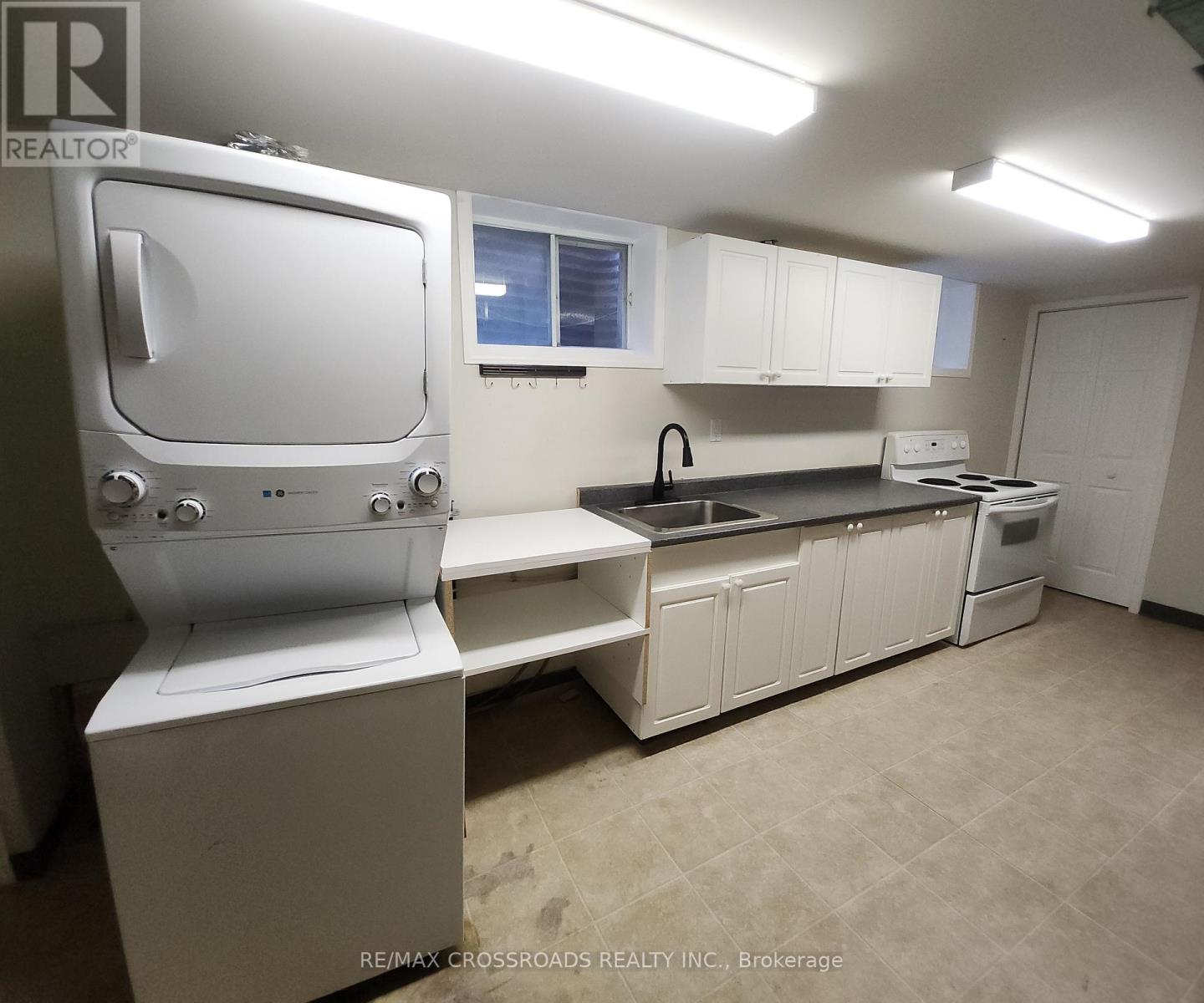 304 Orsi Avenue, Bradford West Gwillimbury, Ontario  L3Z 1B7 - Photo 18 - N12290382
