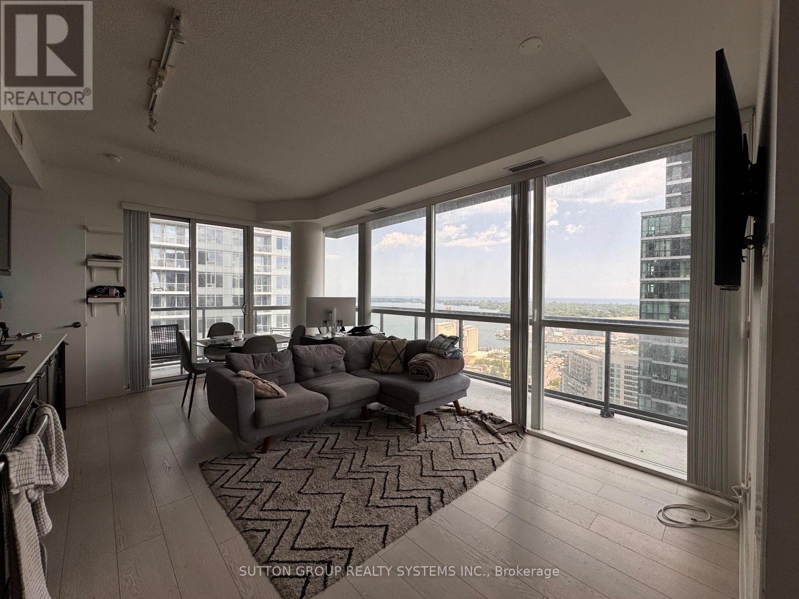 2908 - 20 Bruyeres Mews, Toronto, Ontario  M5V 0G8 - Photo 4 - C12453034